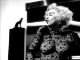 Madonna Vogue (Upscale)
